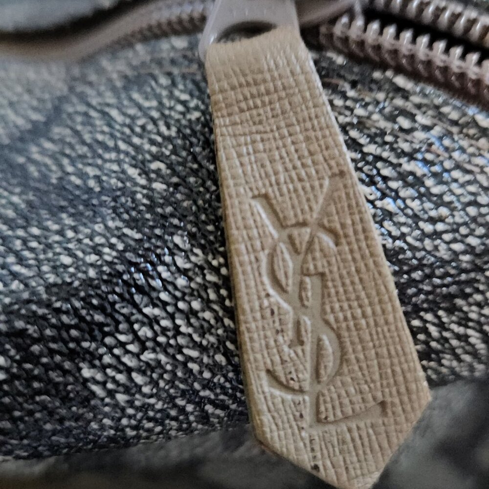 Yves Saint Laurent (YSL) Giraffe Boston Bag - Picture 10 of 14